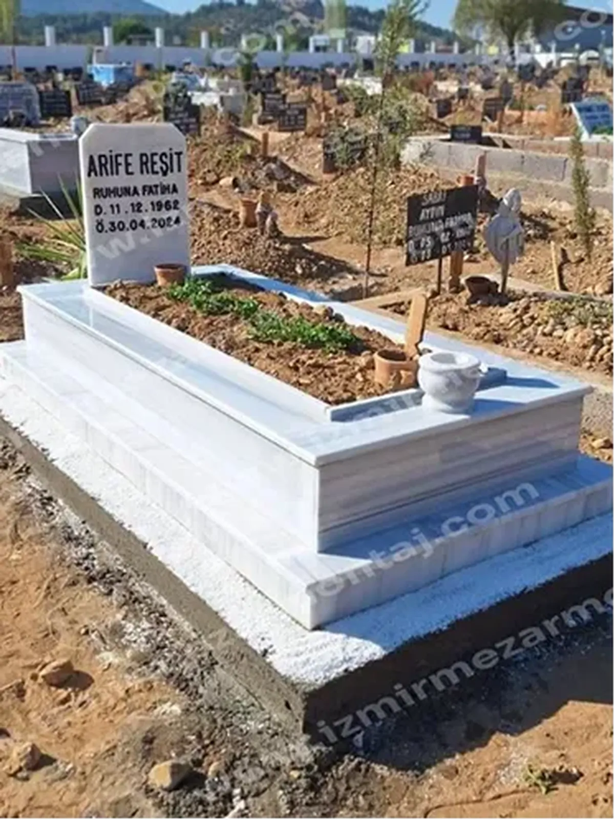 Özel Tasarım Mezarlar